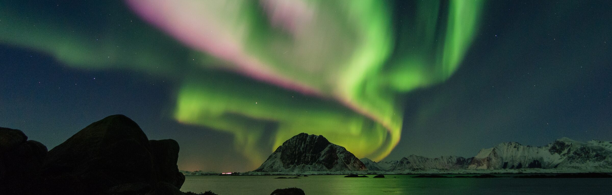 Lofoten aurora boreale pesca in mare